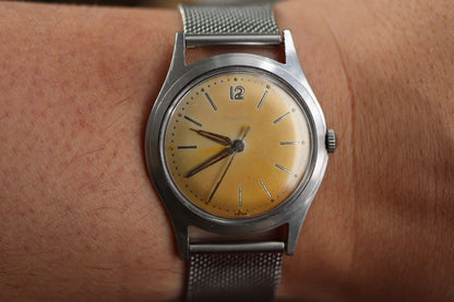 Huguenin Tropical Dial 17J Manual-Wind Watch