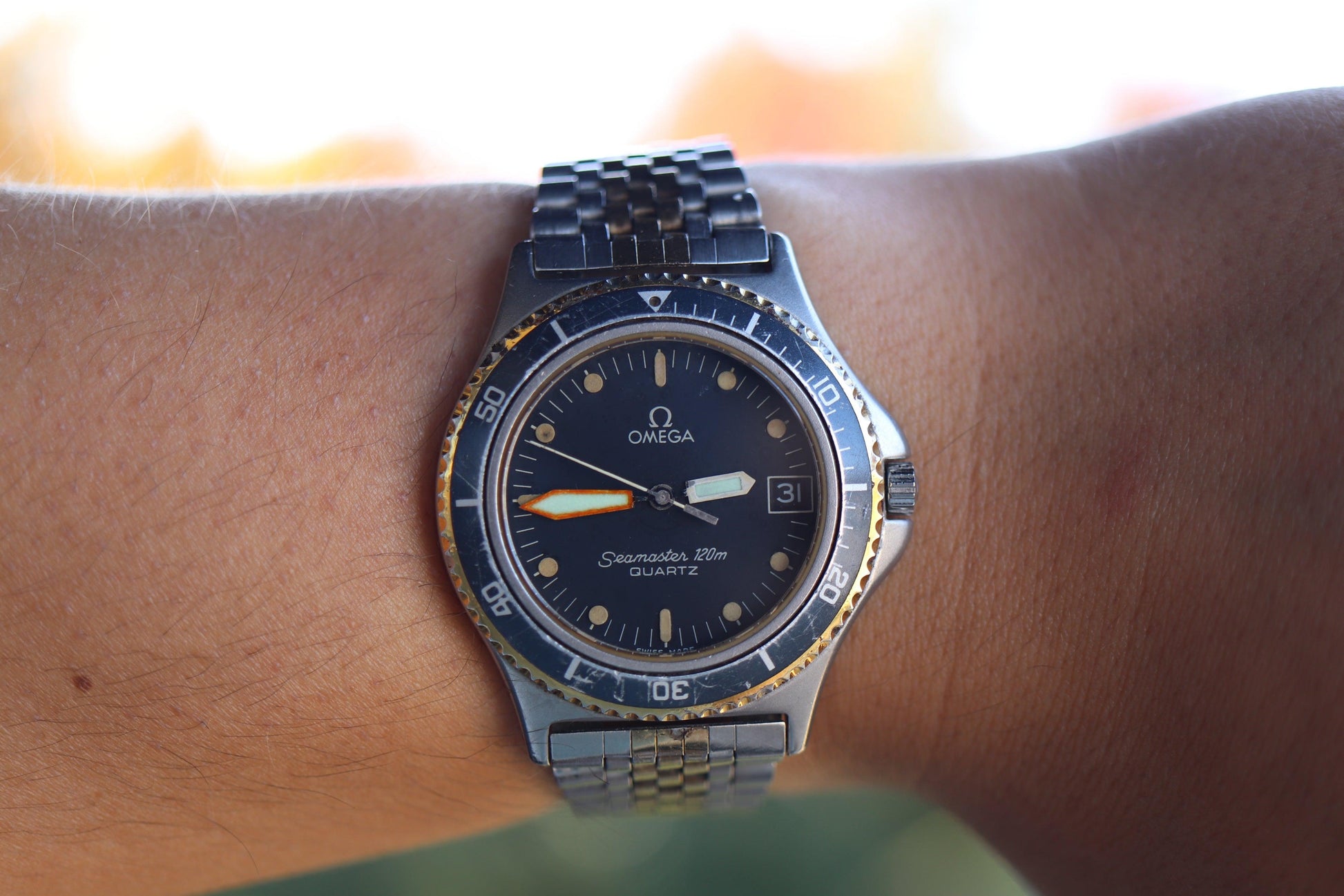 Very rare 2 tones Omega Seamaster 1337 - www.watchvault.ca