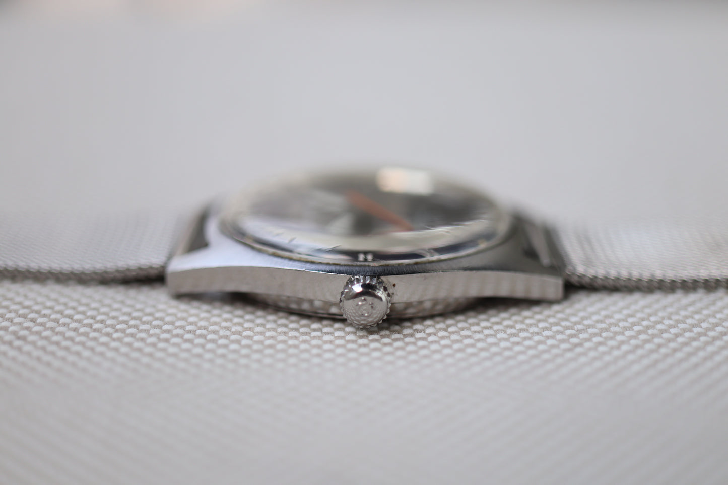 Omega Genève Ref. 135.041 – A Timeless Classic