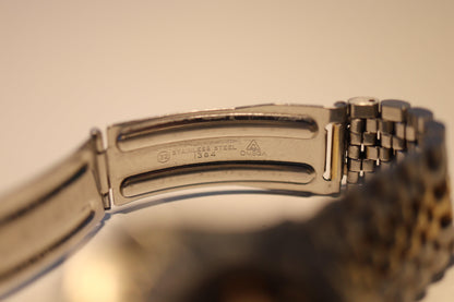 Very rare 2 tones Omega Seamaster 1337 - www.watchvault.ca