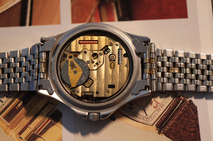 Very rare 2 tones Omega Seamaster 1337 - www.watchvault.ca